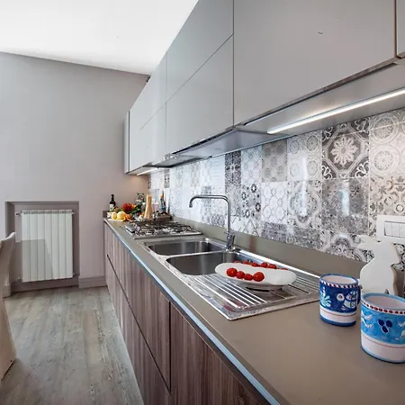 - Terrazza Tasso شقة *
