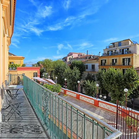 - Terrazza Tasso * سورينتو